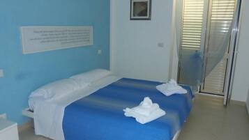 Free WiFi, wheelchair access