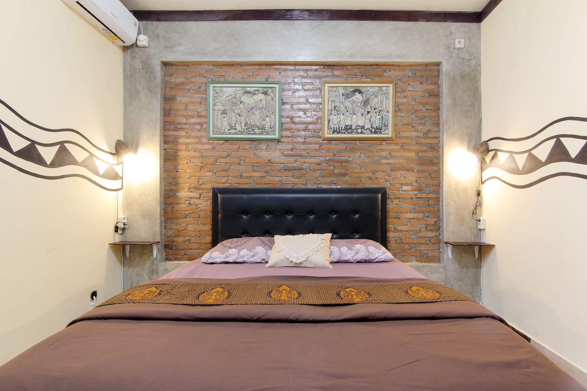 Double Room | Free WiFi