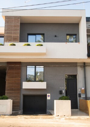 Fachada de la propiedad