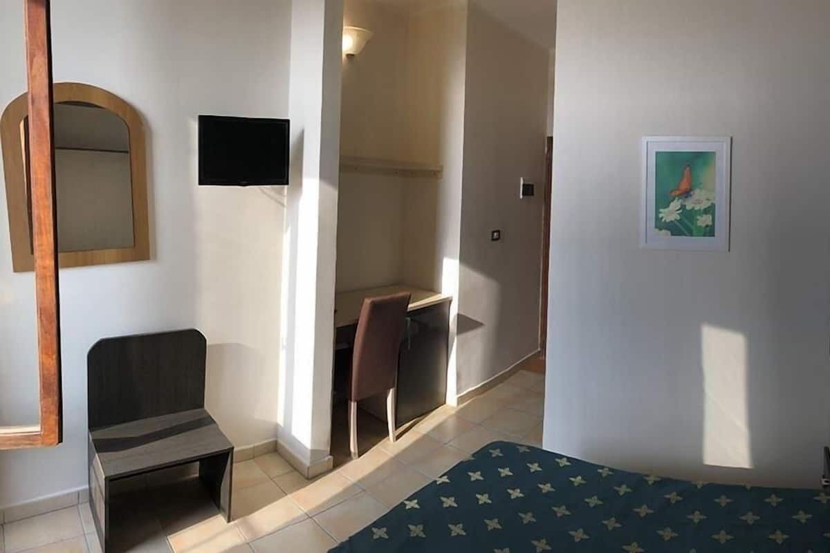 Double Room, Terrace, Sea View | In-room safe, desk, blackout drapes, cribs (surcharge)