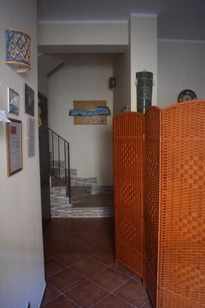 TV 32 polegadas com canais a cabo