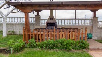 Chambre Confort avec lits jumeaux, 1 chambre, vue jardin | Vue sur le jardin