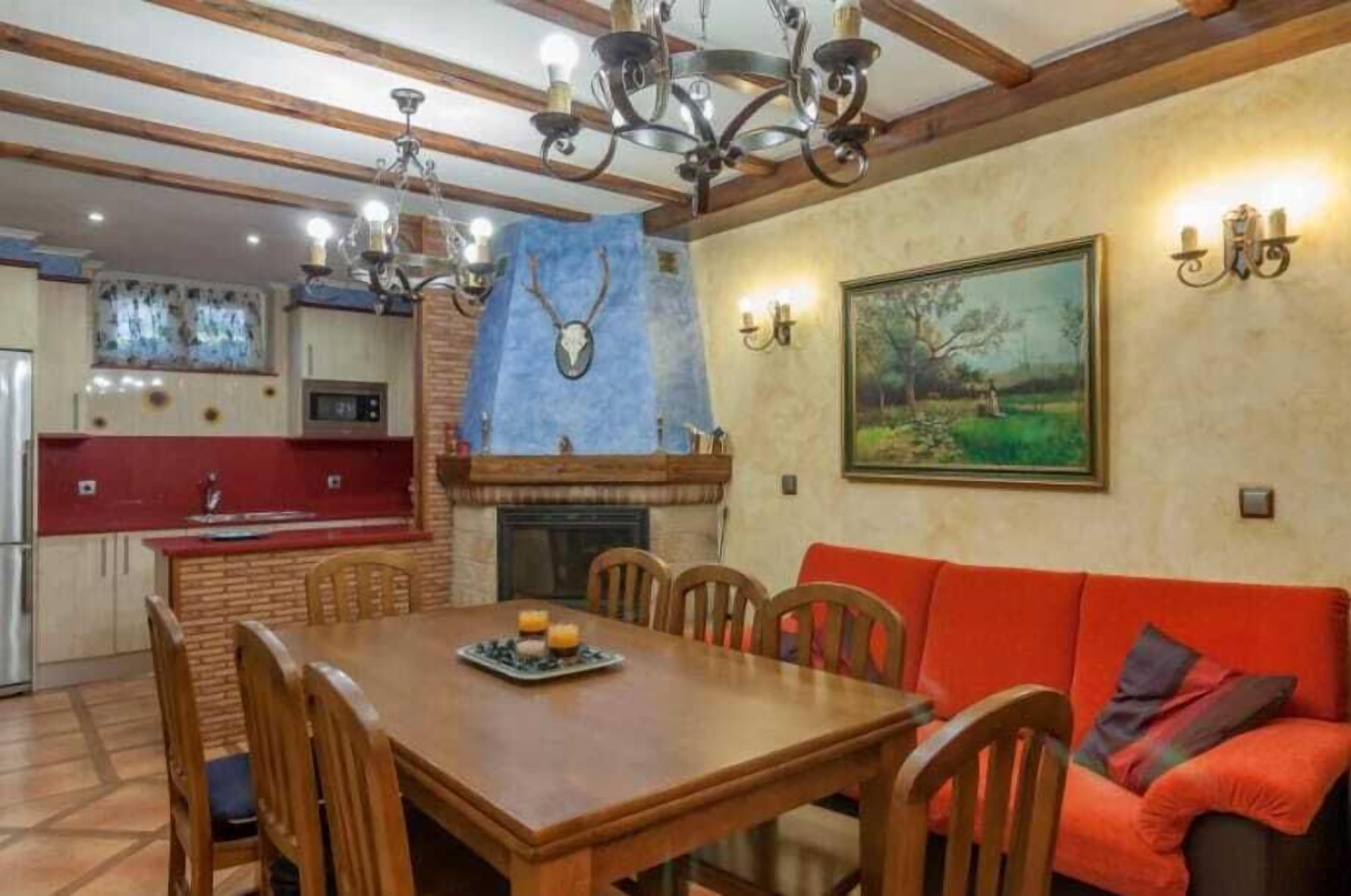 Refrigerador con congelador, microondas, horno y parrilla de estufa 