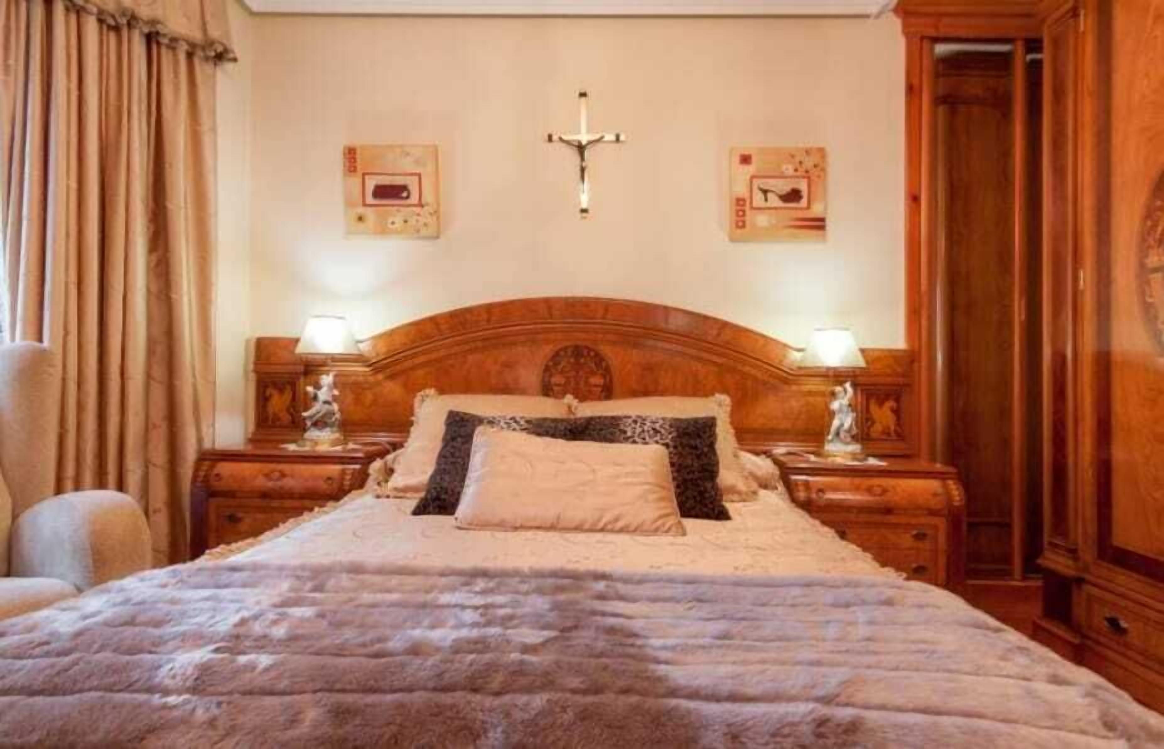 Photo - Alojamientos Marte habitacion con baño