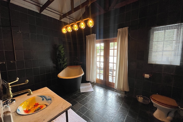 Standard Room, 1 Double Bed, Non Smoking, Pool View | Bathroom | Hair dryer, towels, soap, toilet paper