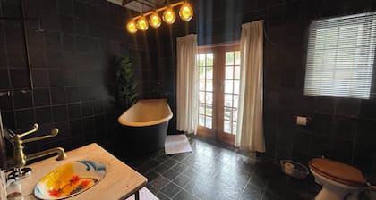 Sandton Farmhouse