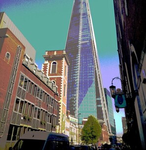 House (3 Bedrooms) | Exterior