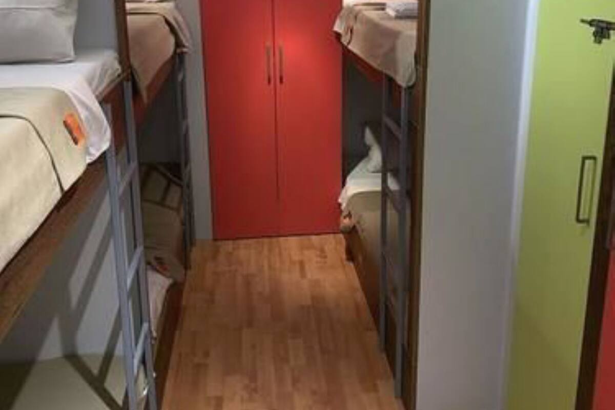 Shared Dormitory, Mixed Dorm, Shared Bathroom (5 Bunk Beds, 10 People) | Iron/ironing board (on request), bed sheets