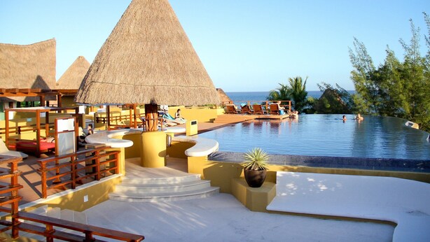Unclassified image, 1 of 18, button - Pueblito Escondido - Apartamento de dos dormitorios (Playa del Carmen)