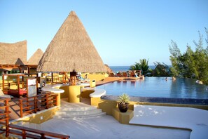 Pool - Pueblito Escondido - Apartamento de dos dormitorios (Playa del Carmen)