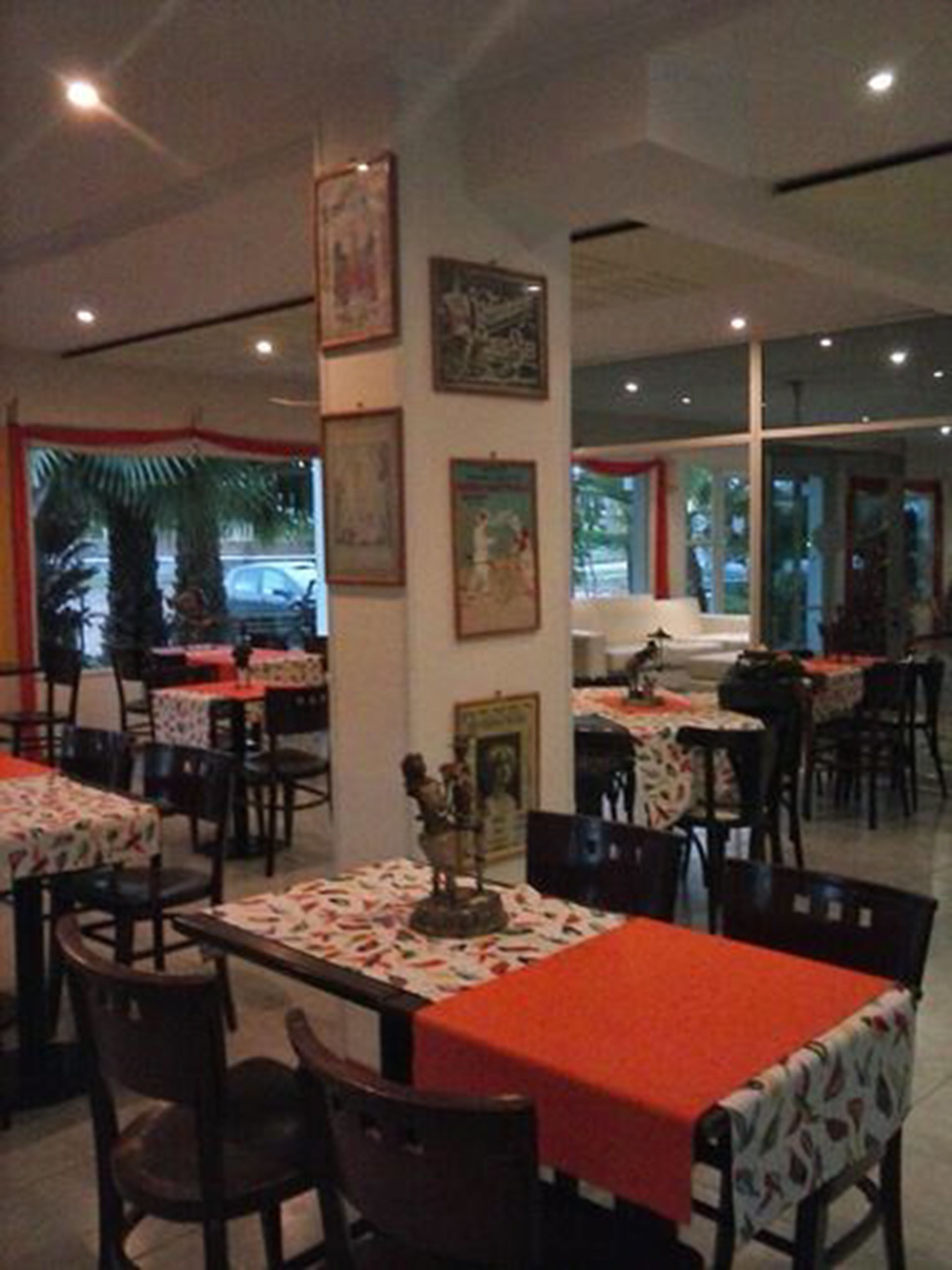 breakfast, lunch, dinner served; local and international cuisine