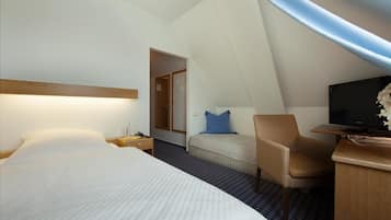 Single Room | Desk, free WiFi, bed sheets
