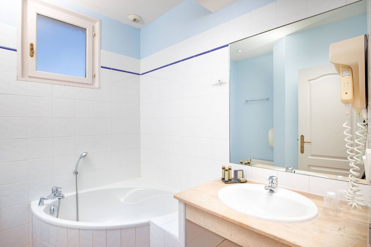 free toiletries, hair dryer, towels, soap