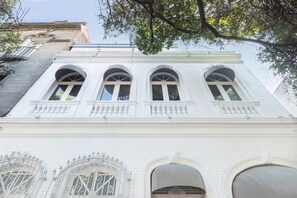 Front of property - PH with City View in Lively La Roma Norte (Mexico City)