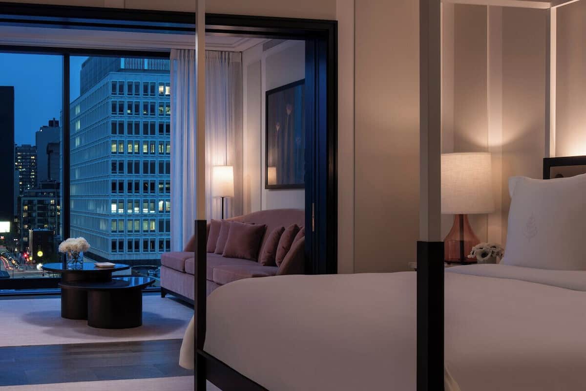 deluxe suite, 1 bedroom, non smoking | frette italian sheets, premium bedding, down duvets, pillow-top beds