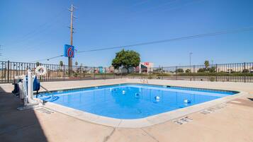 Alberca al aire libre