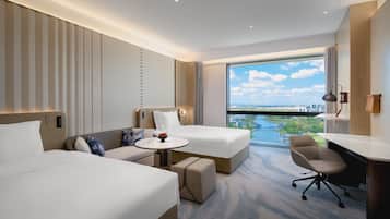 Cribs/infant beds, free WiFi