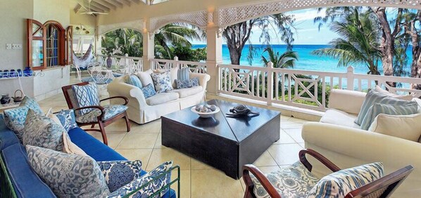 Fernseher, DVD-Player