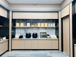 餐  厅