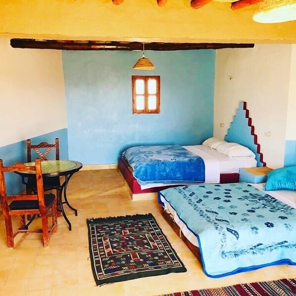 Habitación familiar, para no fumadores | Ropa de cama