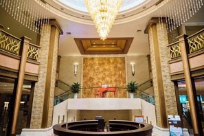 Bar (on property) - Chuzhou King House Hotel. (Chuzhou)