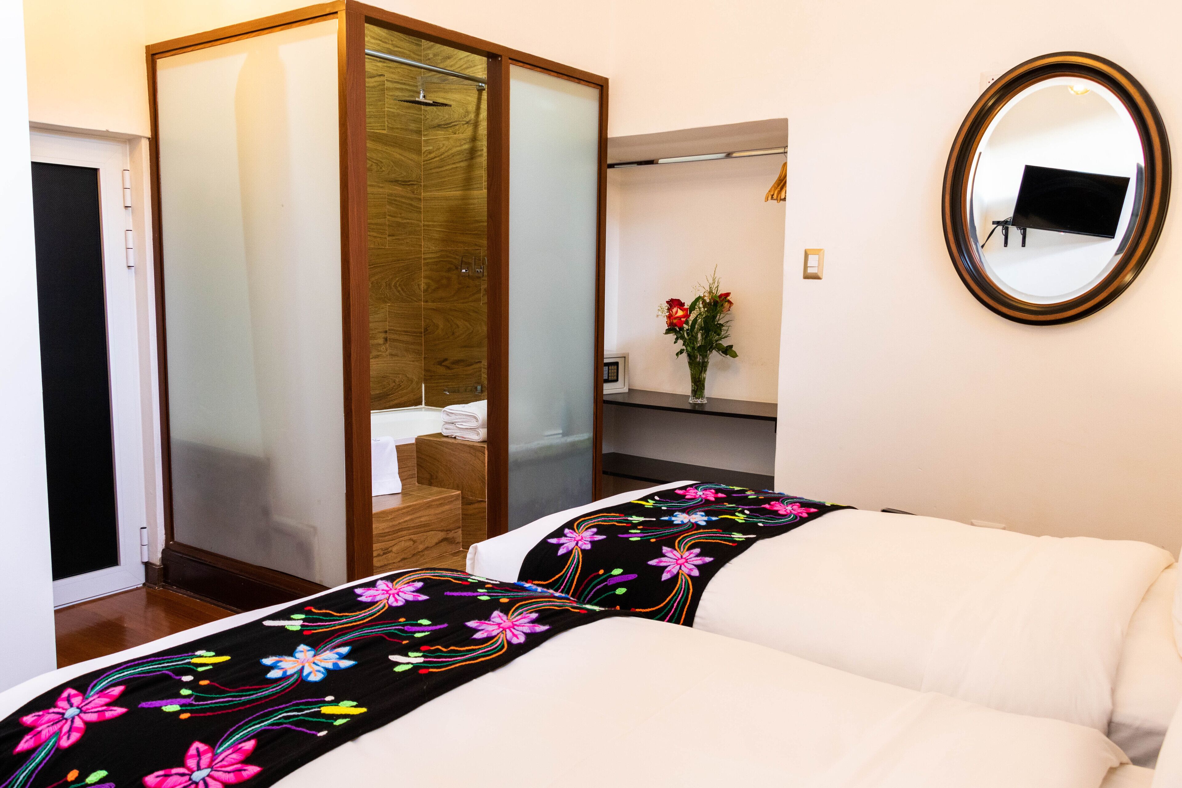 frette italian sheets, premium bedding, in-room safe