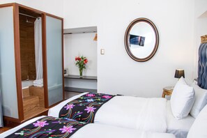 Frette Italian sheets, premium bedding, in-room safe