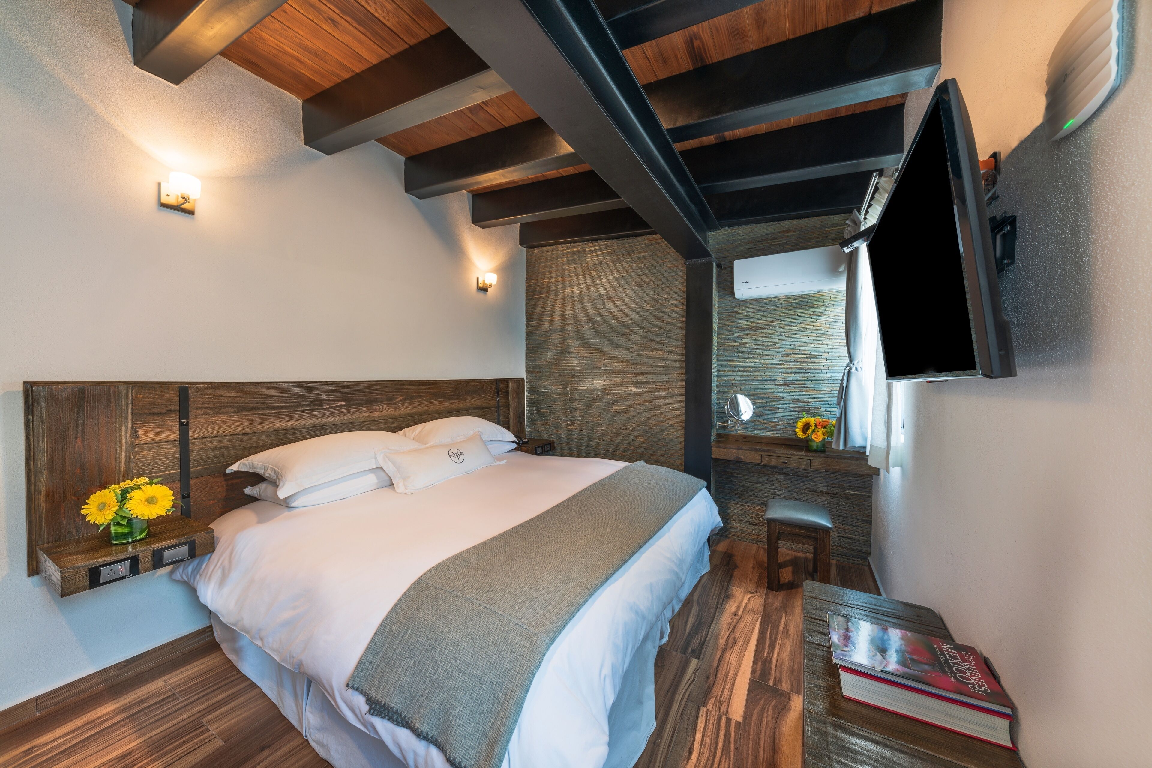 deluxe room, 1 king bed, non smoking, resort view | premium bedding, in-room safe, blackout curtains, iron/ironing board