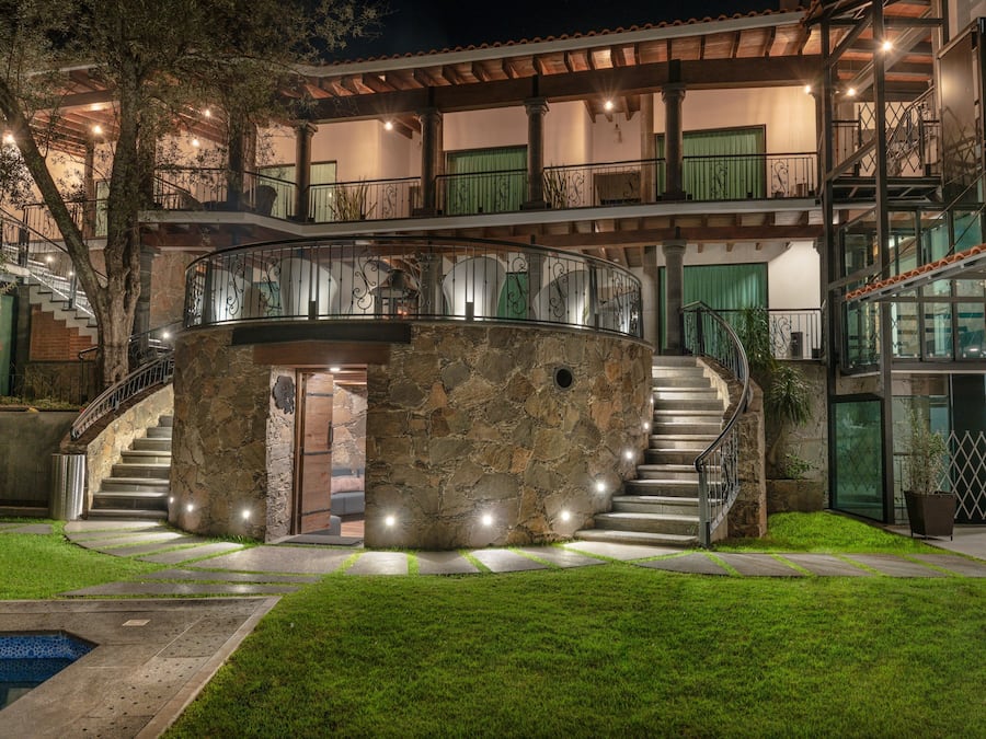 Front of property - evening/night