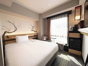 单人房, 1 张双人床 | 羽绒被、客房内保险箱、遮光窗帘、隔音