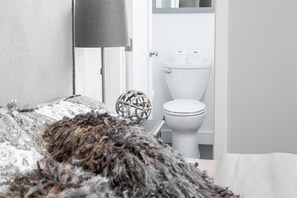 Apartment, Multiple Beds, Non Smoking | 2 bedrooms, free WiFi