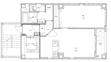 Un plan d’étage d’un hôtel comprenant un salon, une chambre, une salle de bain et une cuisine.