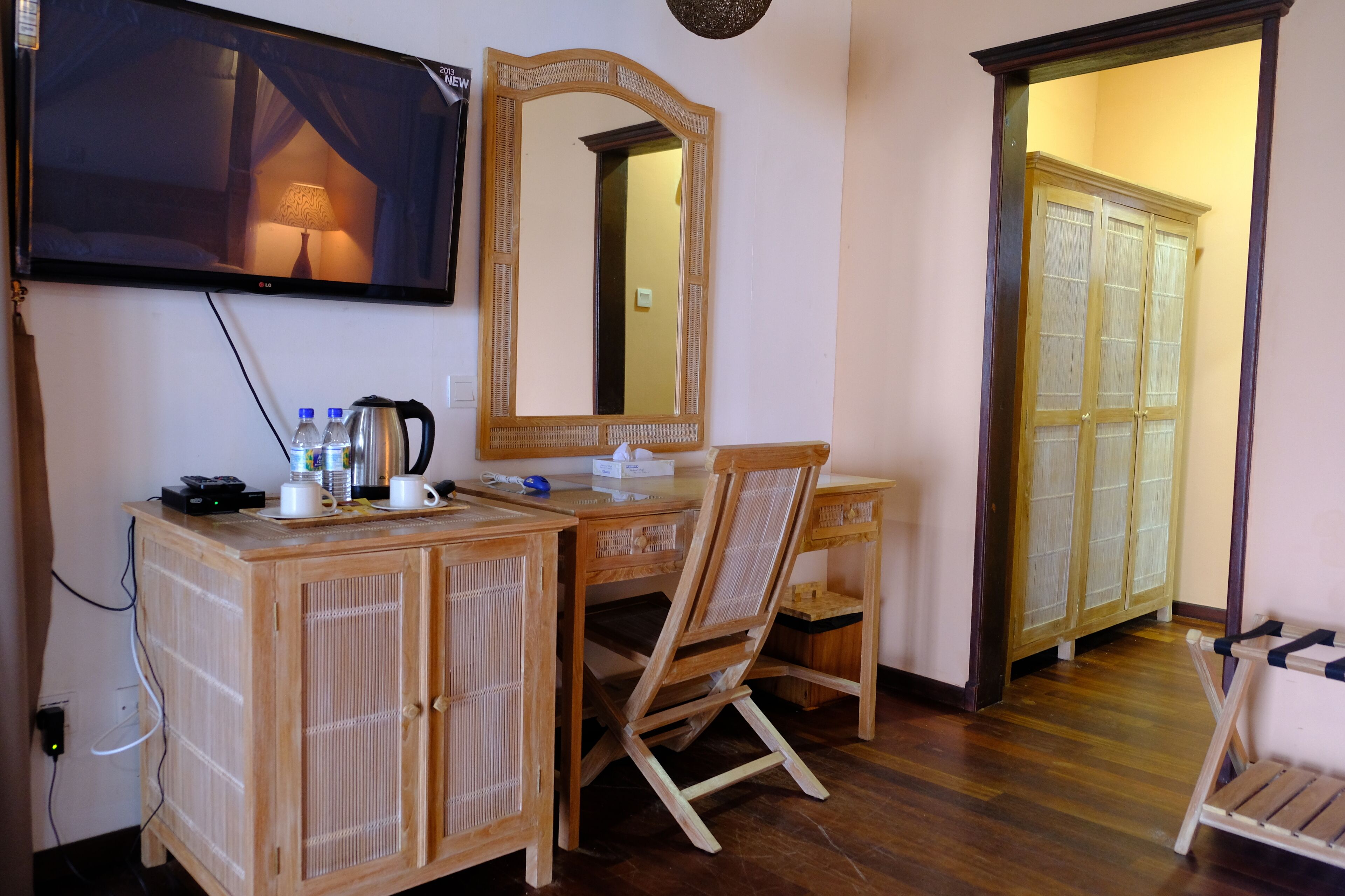 chalet sea view king | 1 bedroom, in-room safe, desk, soundproofing