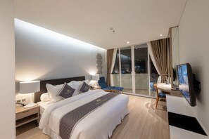 Superior Double Room with Free Herbal Foot Bath 15 mins | Vista desde la habitación