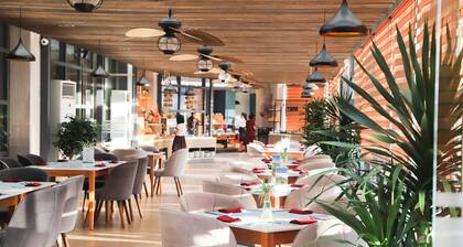 Nesta Valley Dalat Hotel - Golf Valley Hotel