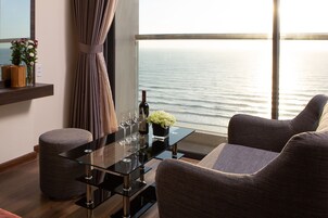 Nolis Double Room, Sea View | Living area