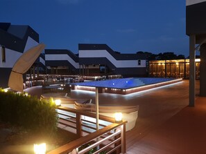 Seasonal outdoor pool