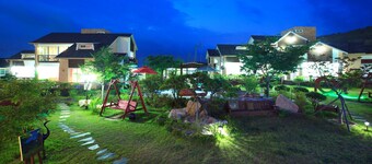 Gyeongju Orsay Pension