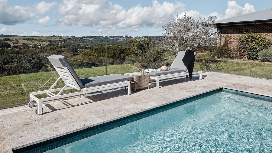 99 Acres Bangalow Retreat