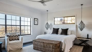 Quarto luxo (3 - Children under 12 not permitted) | Individualmente decorados, individualmente mobiliados