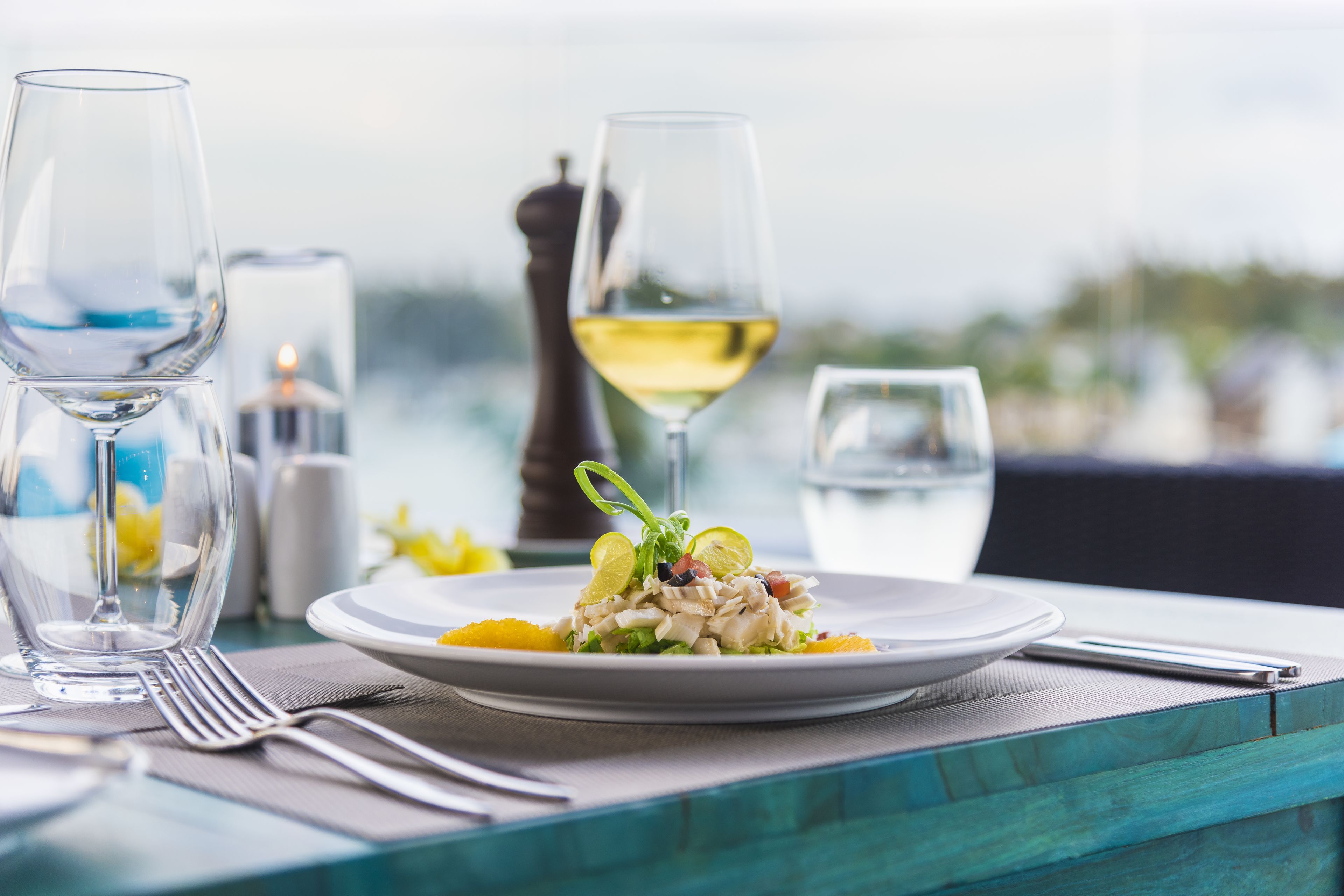 breakfast, lunch, dinner served; local and international cuisine