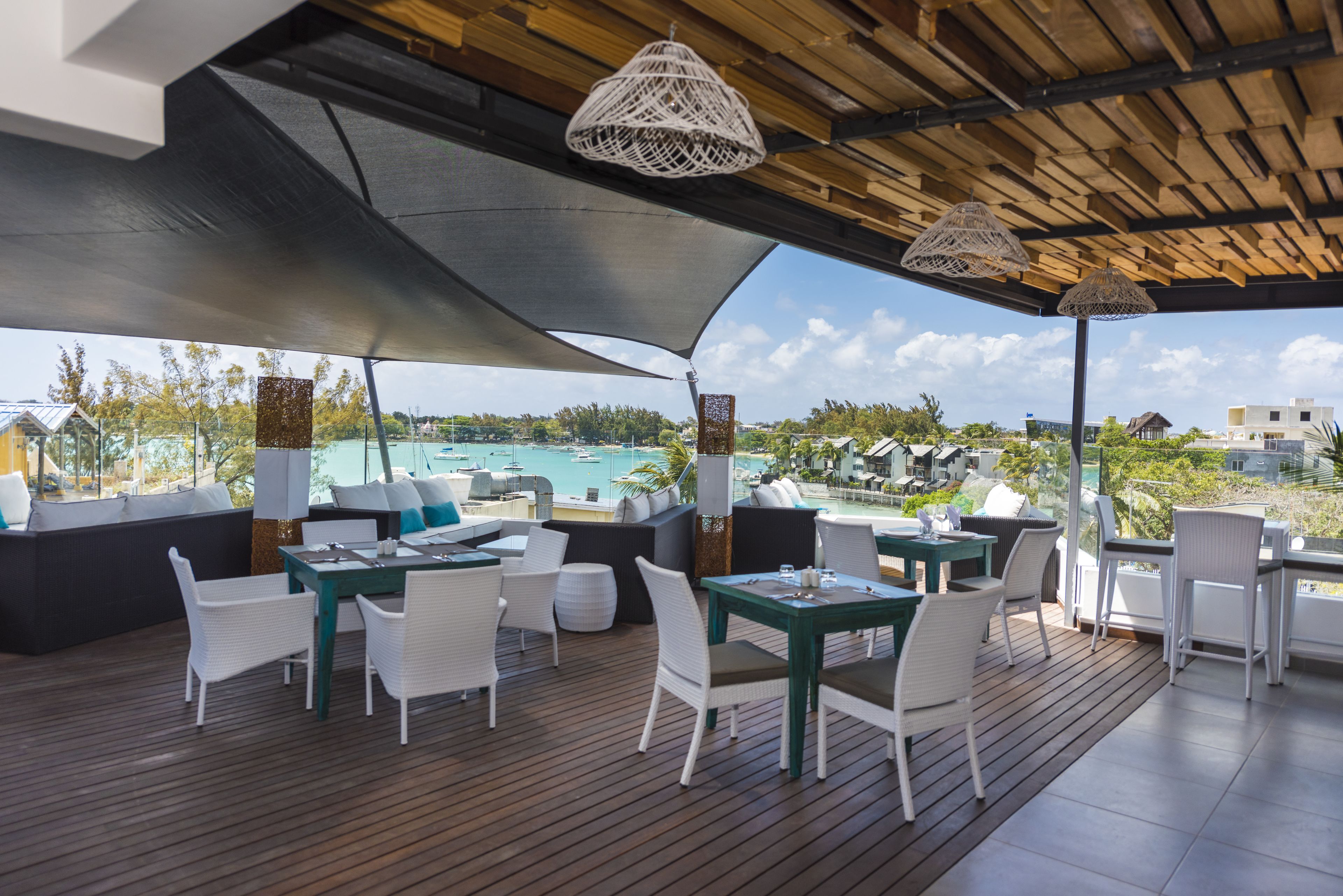 breakfast, lunch, dinner served; local and international cuisine