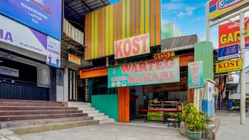 Bagian depan properti