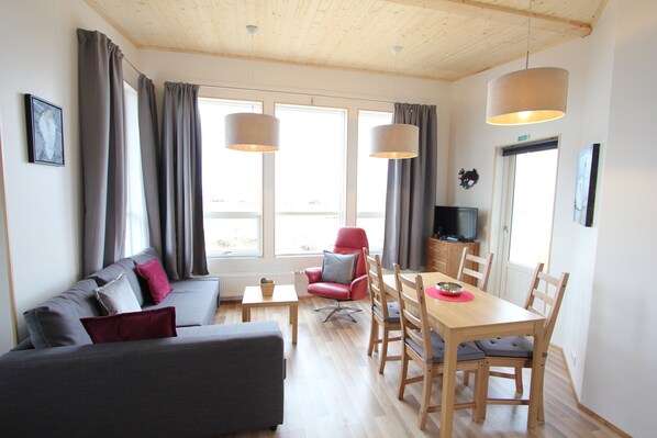 Interior - Blue View Cabin 7A with Hot Tub (Bláskógabyggd)