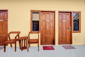 Lobby - Hotel O near UGM formerly Bayang Brothers Guest House (Depok)