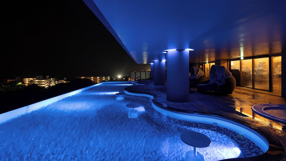 Glamday Style Hotel & Resort Okinawa Yomitan by null