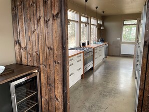 Skarð 2 - Vacation home | Private kitchen | Fridge, oven, stovetop, coffee/tea maker - Au44 cottages - Arngrimslundur (Hrunamannahreppur)