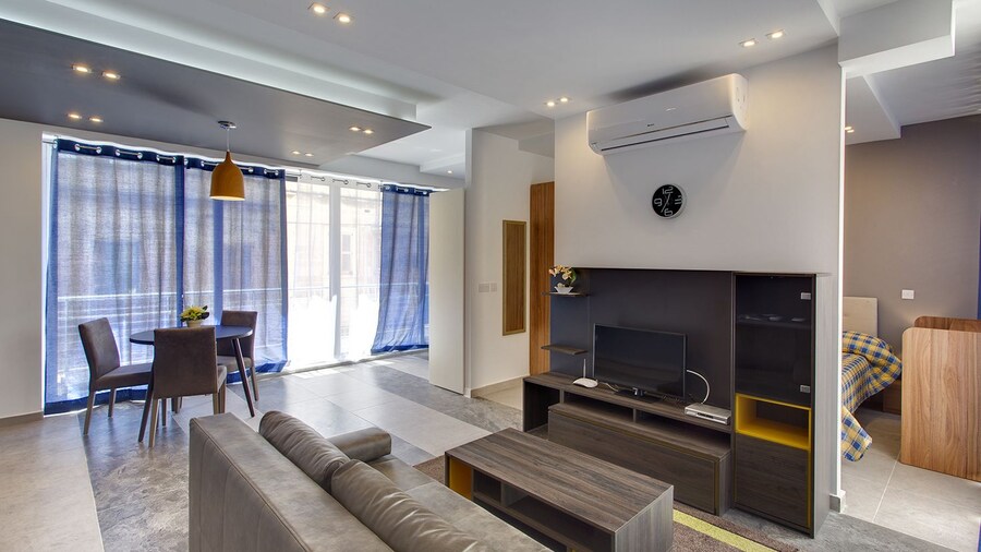 One bedroom APT Sliema