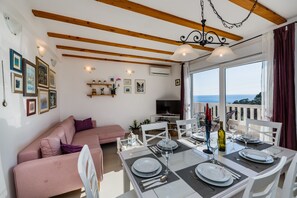 Villa, Sea View | Living room | 108-inch flat-screen TV with satellite channels, LCD TV, Netflix