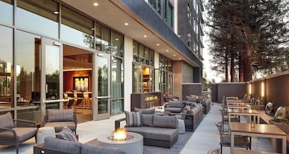 AC Hotel by Marriott San Jose Santa Clara